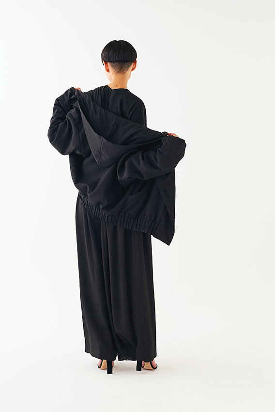 Goto Asato Happiness 19 Black T-shirt Black Quilted Jacket Maximum Trousers